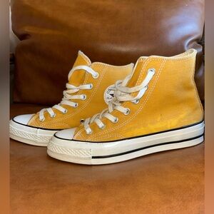 Converse Unisex Chuck Taylor All Star 70 Hi Sunflower Yellow. Size 3 Men 5 Woman